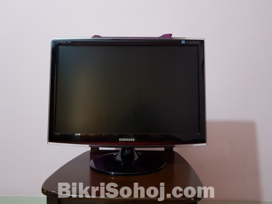 Samsung Sync Master T220